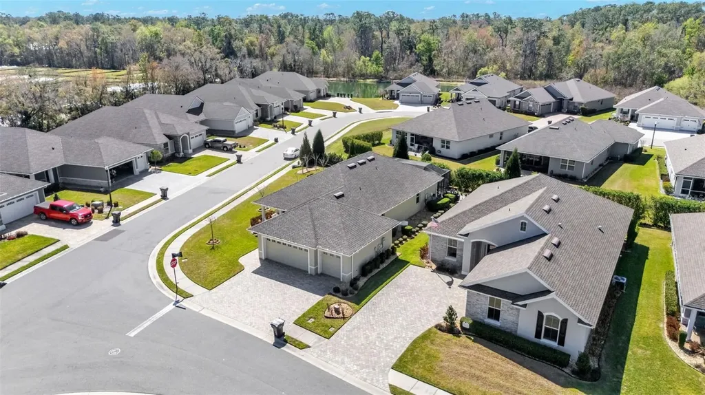 7766 Lake James Boulevard Lakeland FL 33810