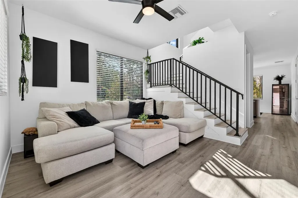 8706 Palm Ranches Place Tampa FL 33614