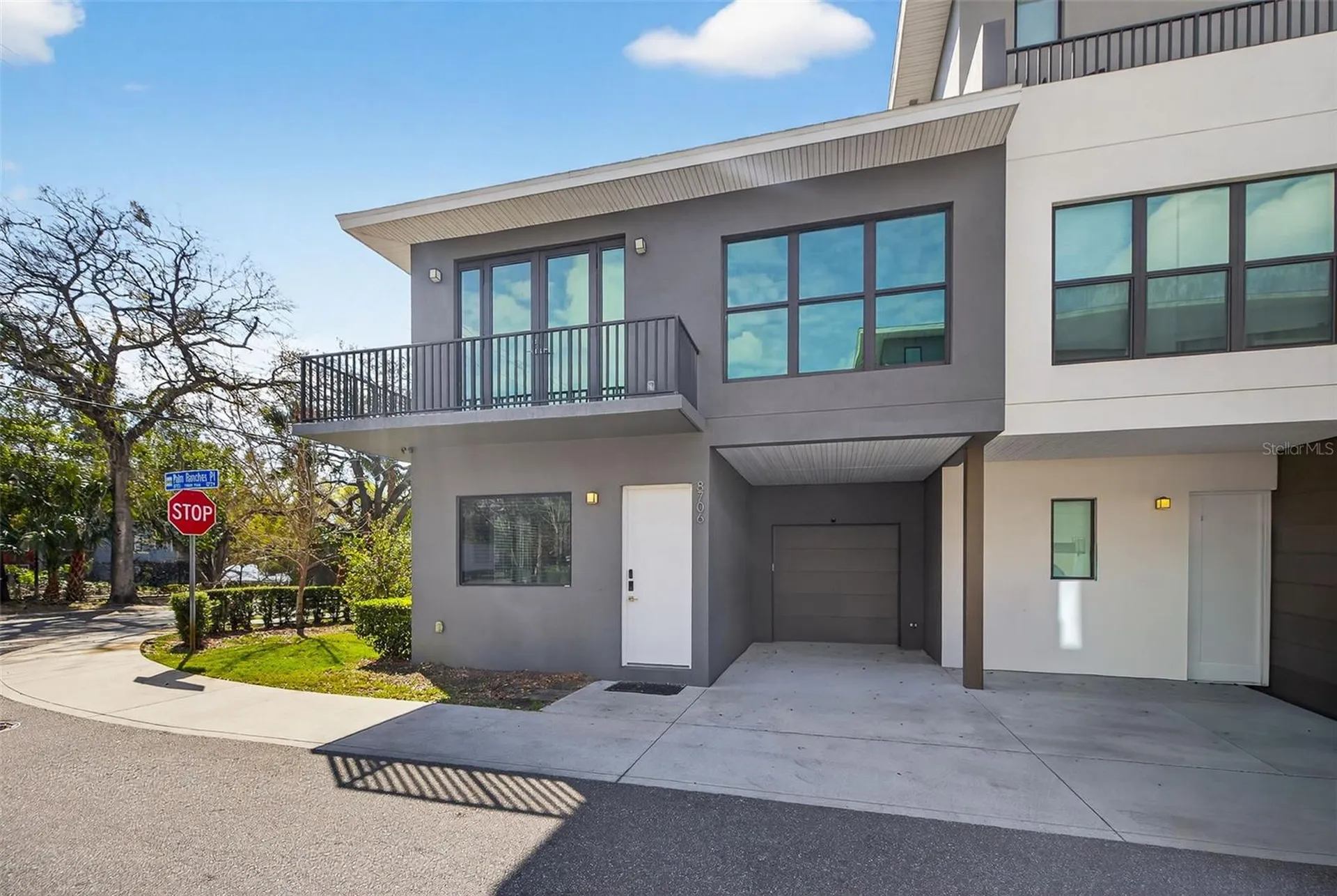 8706 Palm Ranches Place Tampa FL 33614