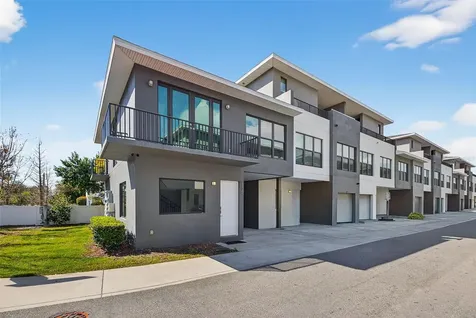 8706 Palm Ranches Place Tampa FL 33614