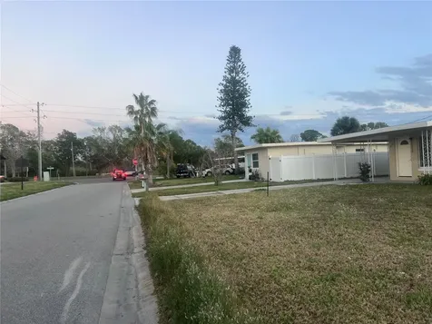 2495 Baywood Drive E Dunedin FL 34698