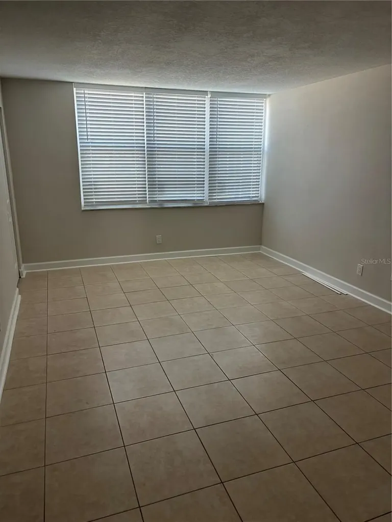 7405 Bay Island Drive S South Pasadena FL 33707