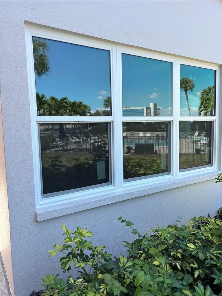 7405 Bay Island Drive S South Pasadena FL 33707