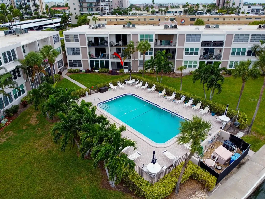 7405 Bay Island Drive S South Pasadena FL 33707