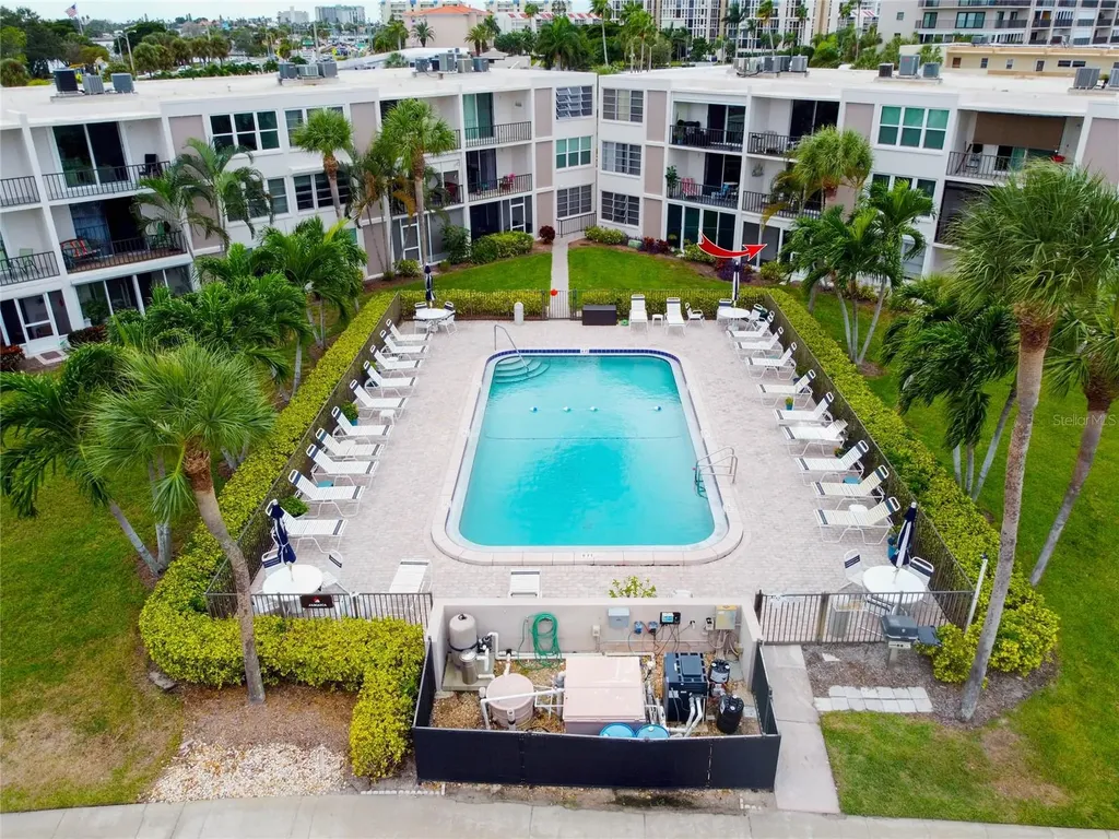 7405 Bay Island Drive S South Pasadena FL 33707