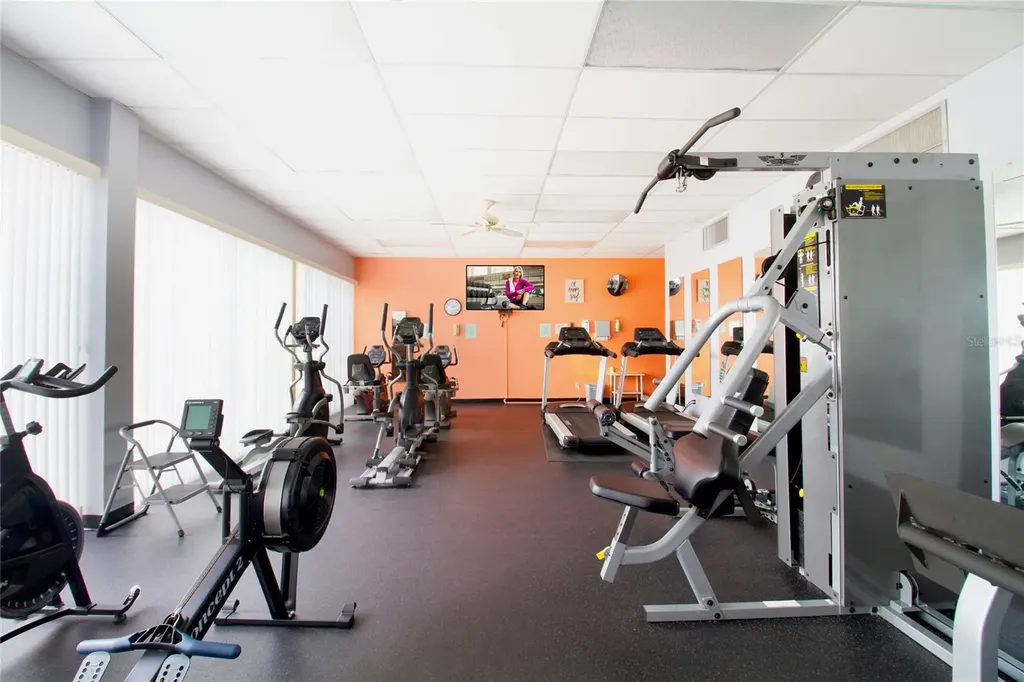 7405 Bay Island Drive S South Pasadena FL 33707
