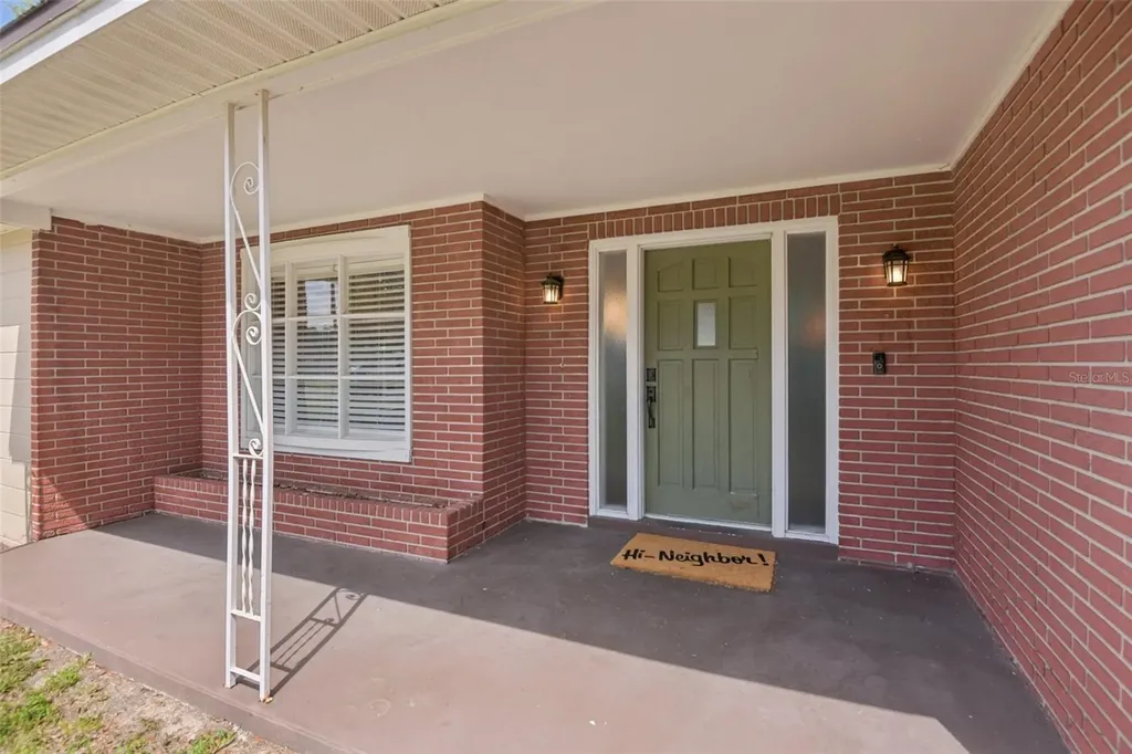 5942 13th Street Zephyrhills FL 33542