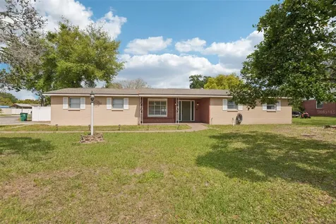 5942 13th Street Zephyrhills FL 33542
