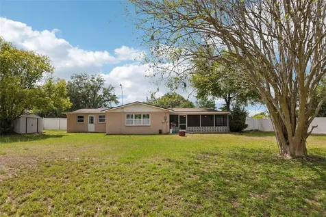 5942 13th Street Zephyrhills FL 33542