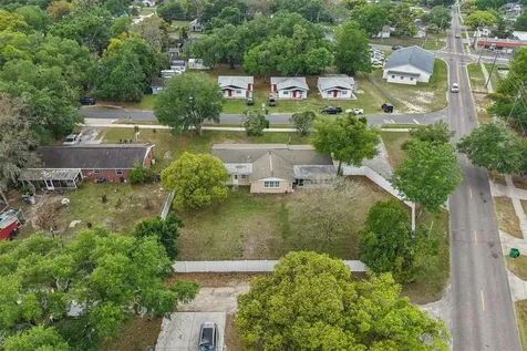 5942 13th Street Zephyrhills FL 33542