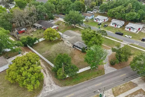 5942 13th Street Zephyrhills FL 33542