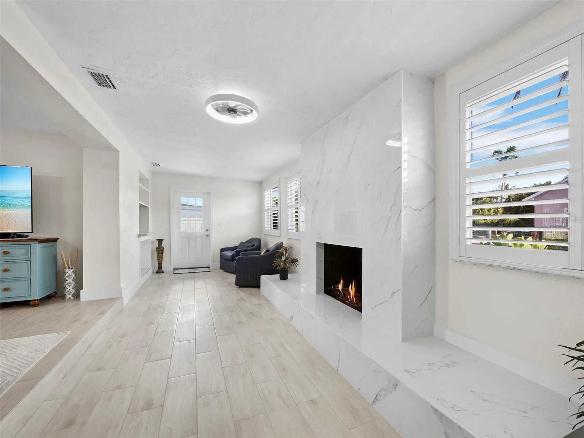 726 Jungle Queen Way Longboat Key FL 34228