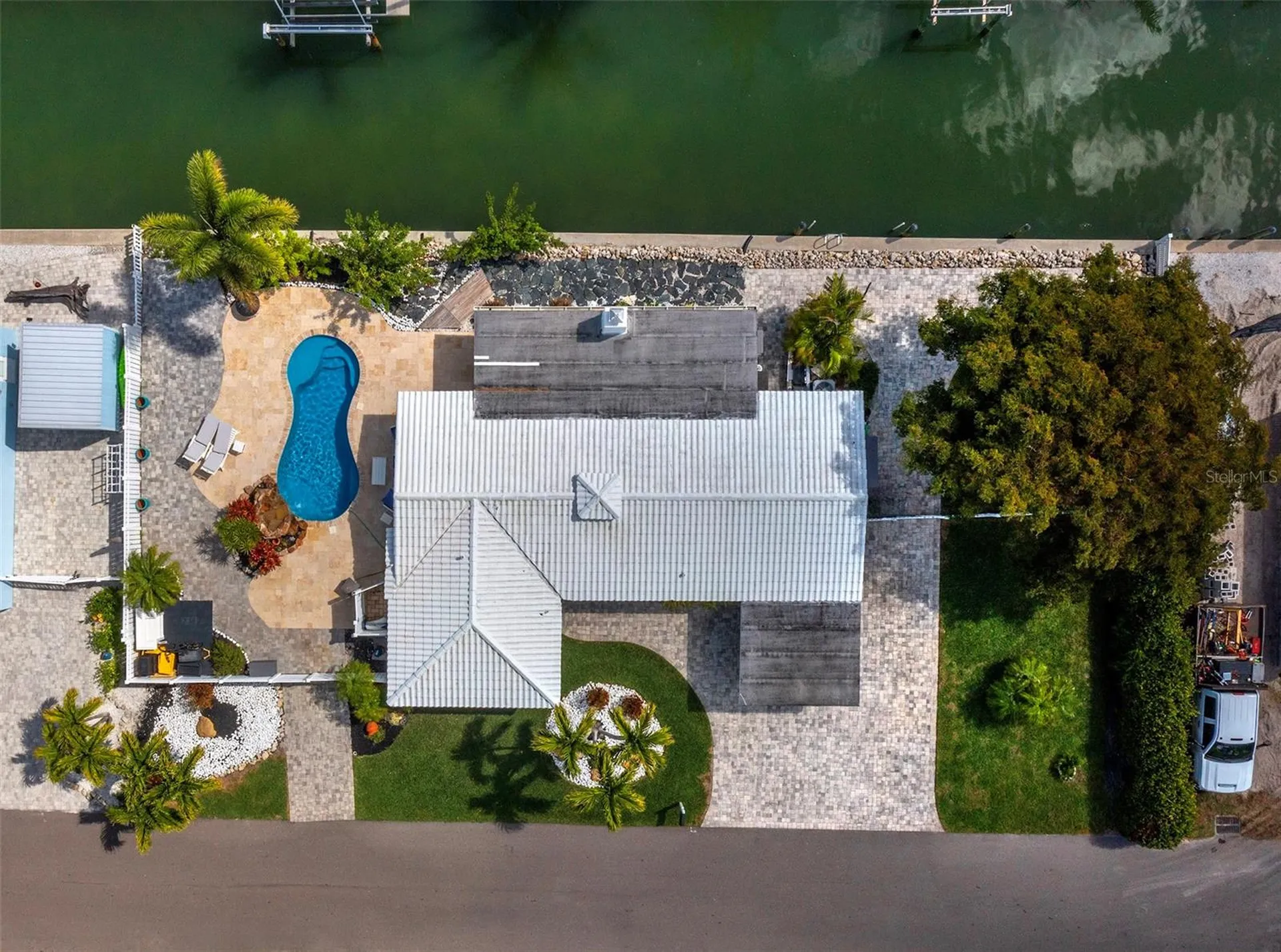 726 Jungle Queen Way Longboat Key FL 34228