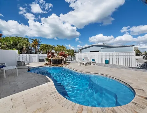 726 Jungle Queen Way Longboat Key FL 34228