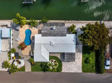 726 Jungle Queen Way Longboat Key FL 34228