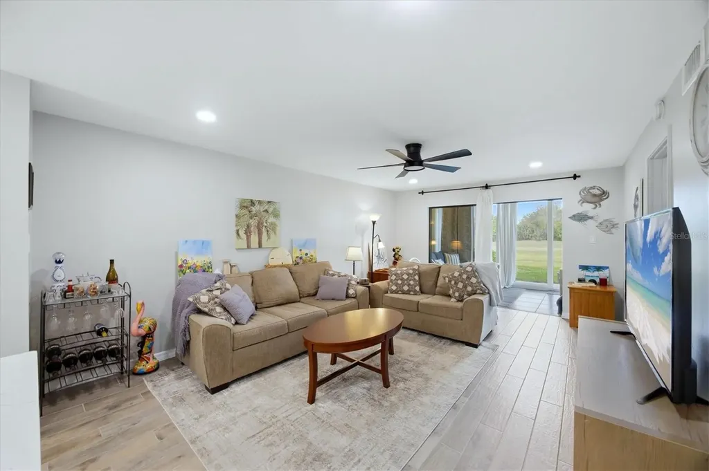 4621 Longwater Sarasota FL 34235
