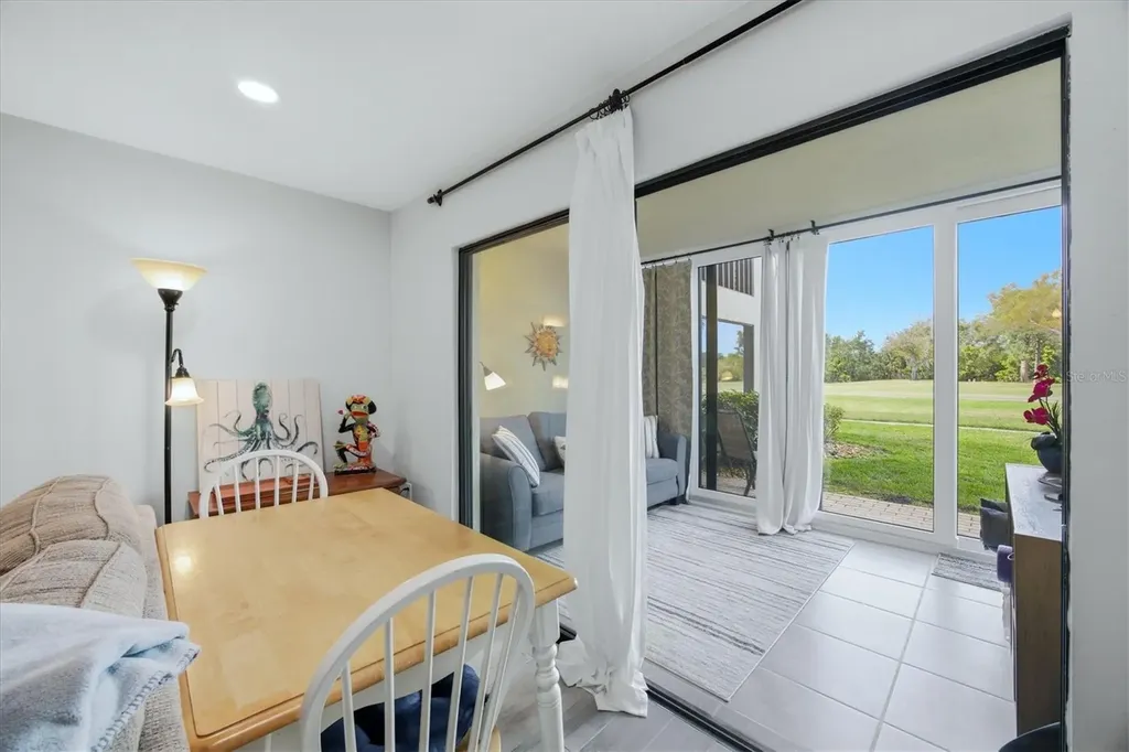 4621 Longwater Sarasota FL 34235