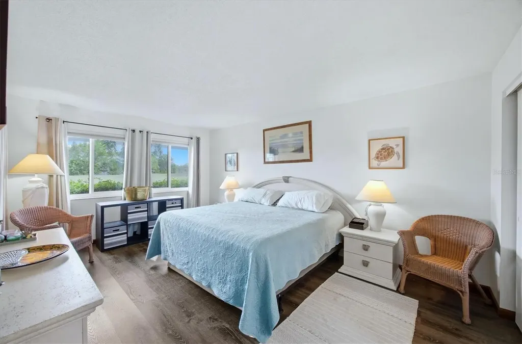4621 Longwater Sarasota FL 34235