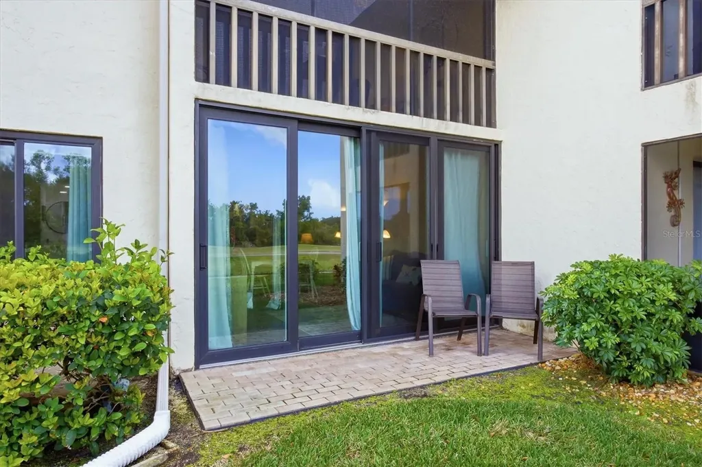 4621 Longwater Sarasota FL 34235