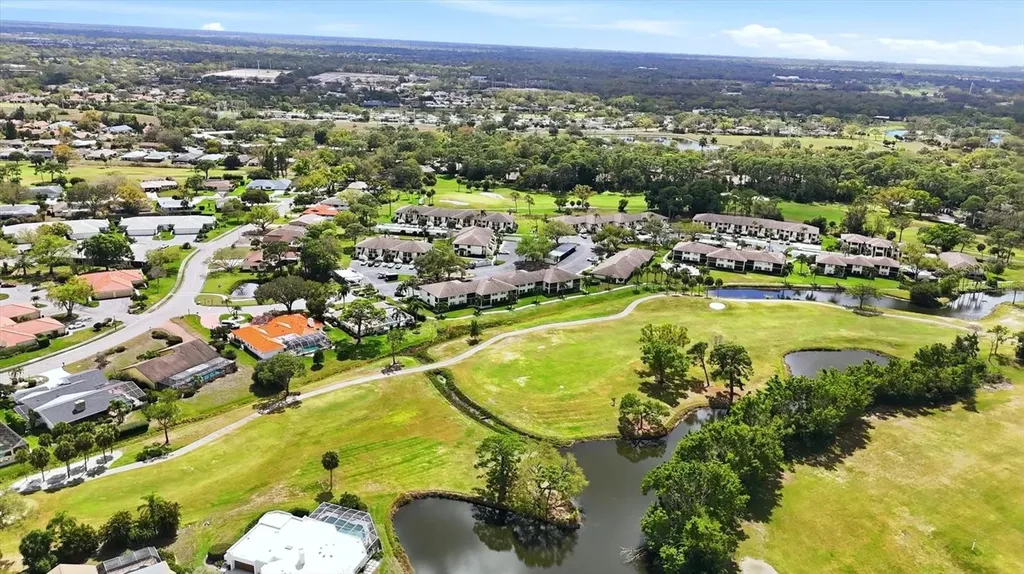 4621 Longwater Sarasota FL 34235