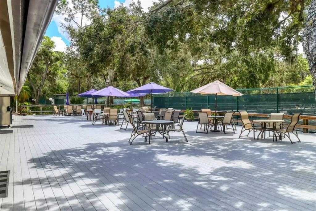 4621 Longwater Sarasota FL 34235