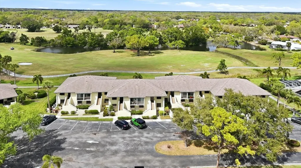 4621 Longwater Sarasota FL 34235