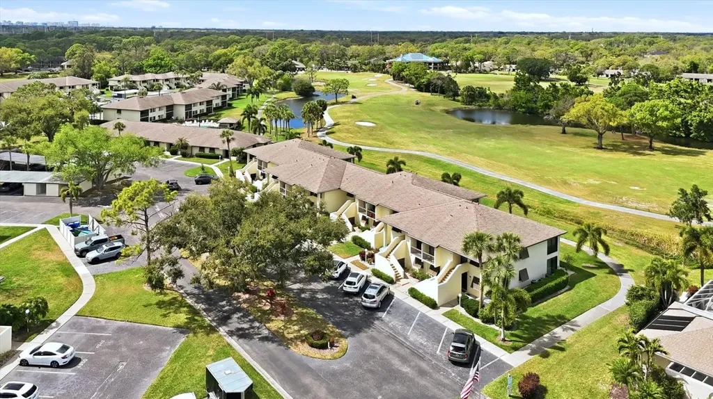 4621 Longwater Sarasota FL 34235