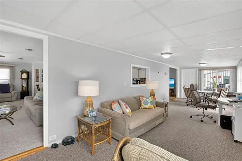 652 La Sala North Port FL 34287