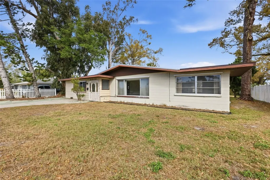 2506 21st Avenue W Bradenton FL 34205