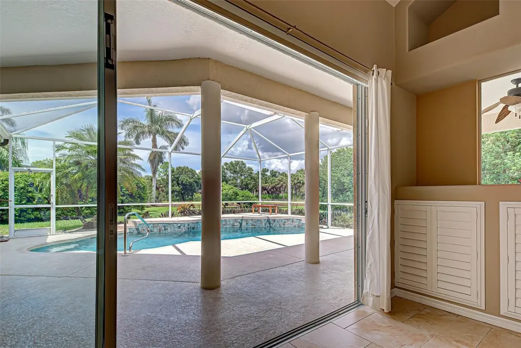 7333 Featherstone Boulevard Sarasota FL 34238