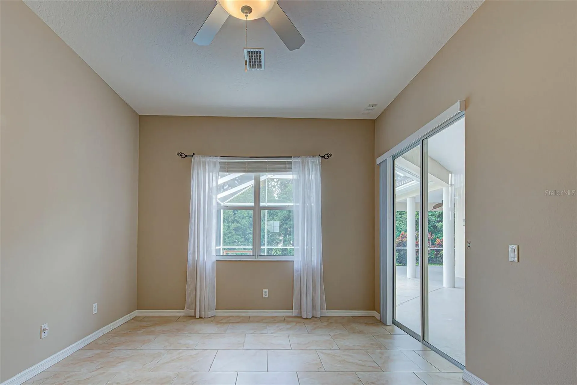 7333 Featherstone Boulevard Sarasota FL 34238