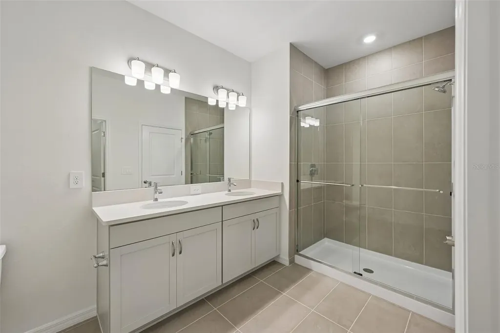 4512 Outhaul Run Palmetto FL 34221
