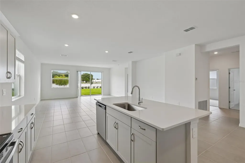 4512 Outhaul Run Palmetto FL 34221