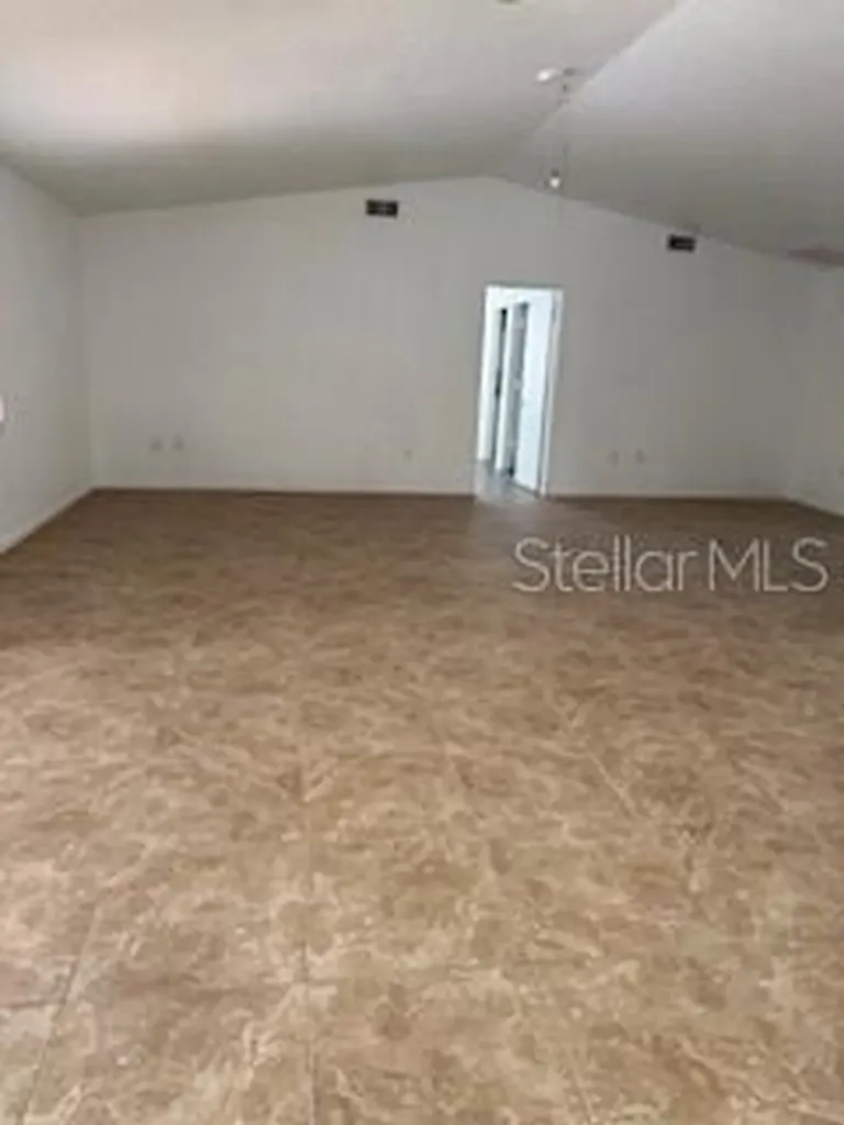 1701 Avoca Drive Tarpon Springs FL 34689