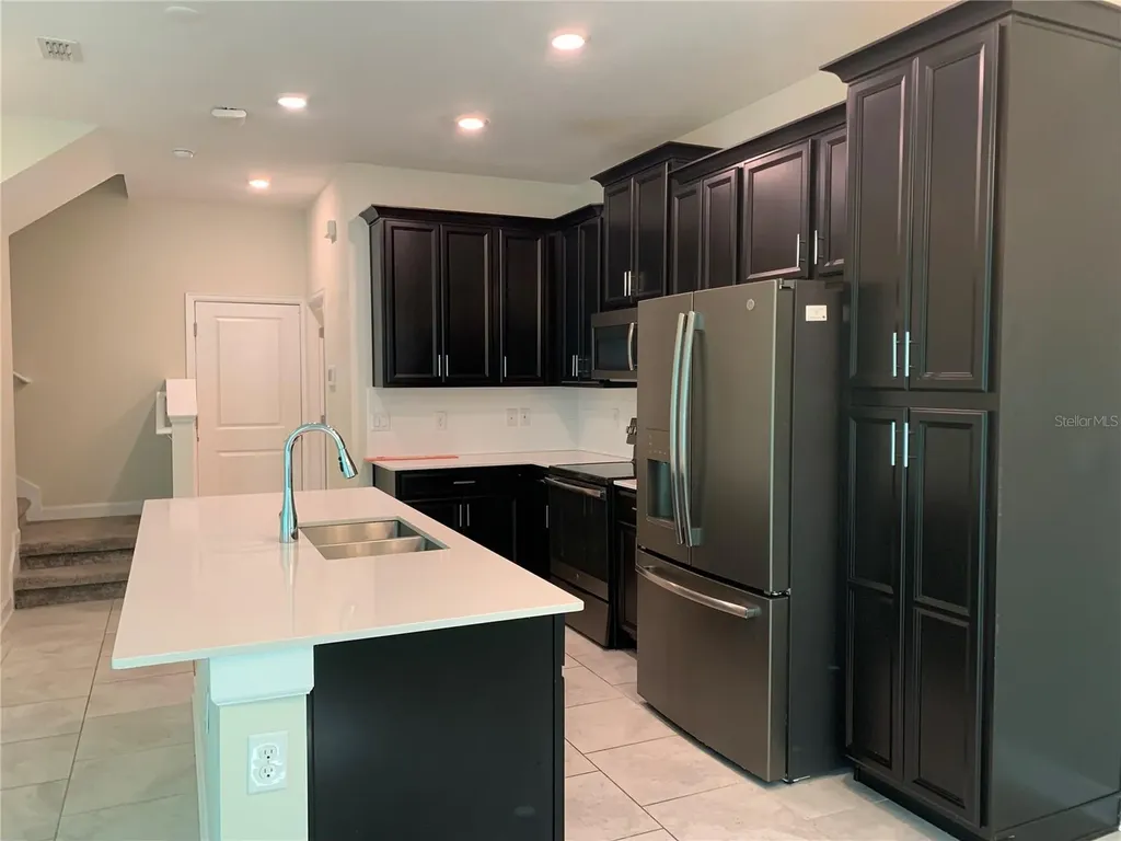 1353 Shinnecock Hills Drive Davenport FL 33896