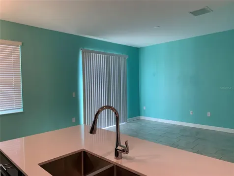 1353 Shinnecock Hills Drive Davenport FL 33896