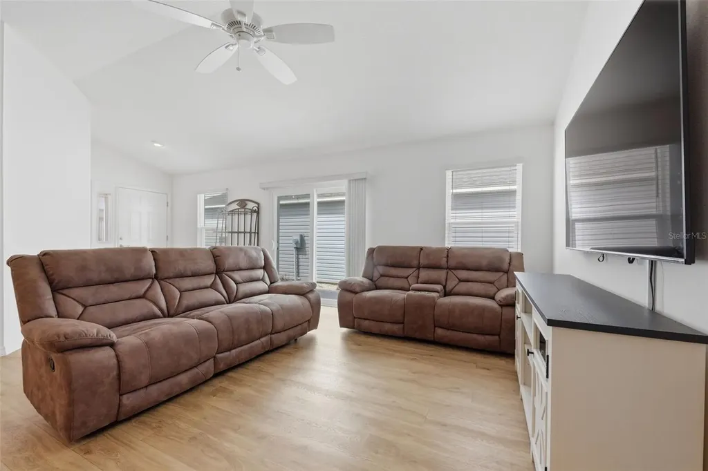 2747 Dyson Loop The Villages FL 32163