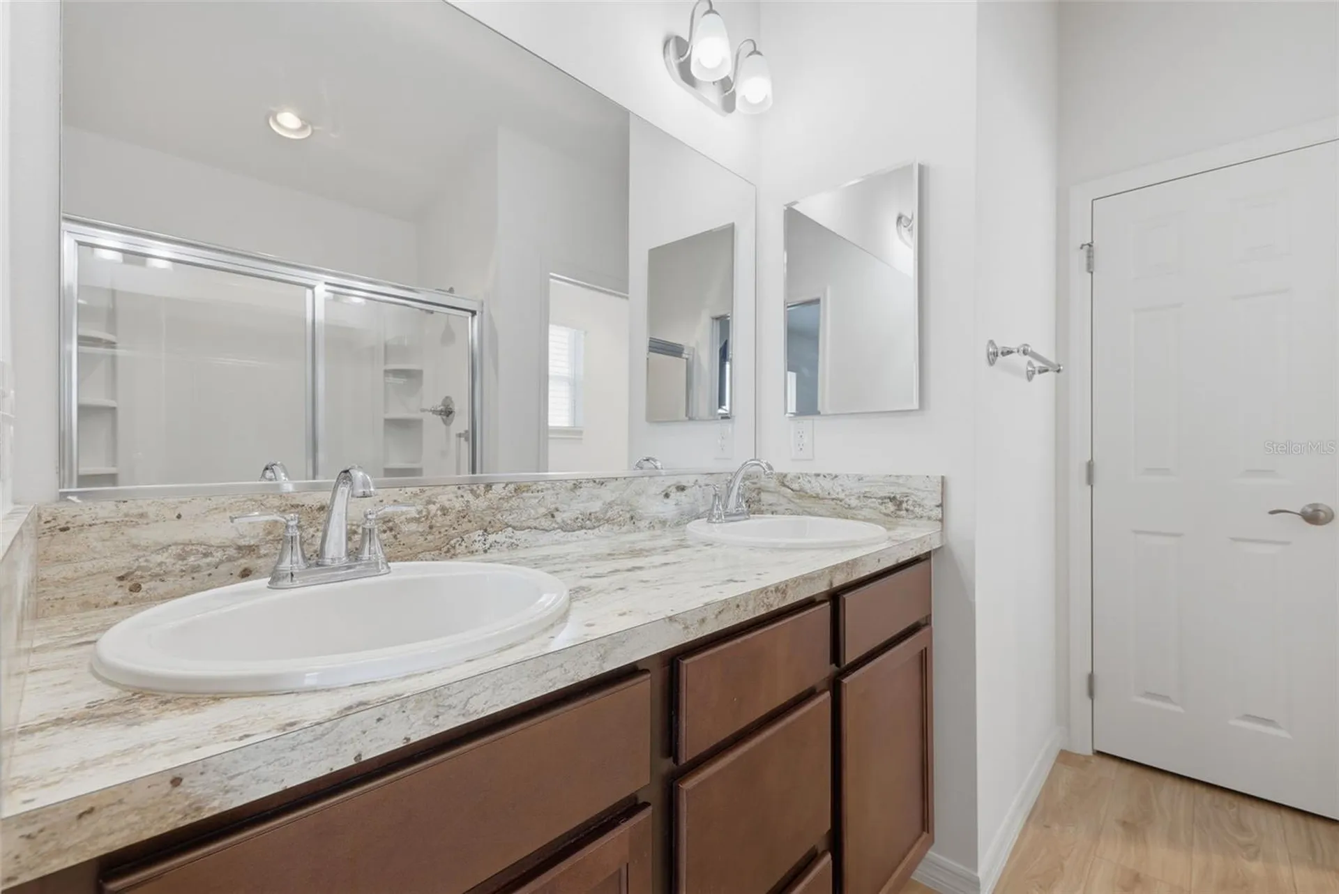 2747 Dyson Loop The Villages FL 32163