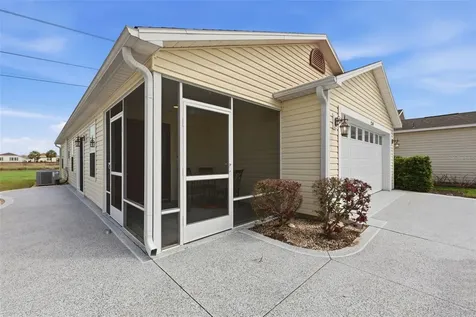 2747 Dyson Loop The Villages FL 32163