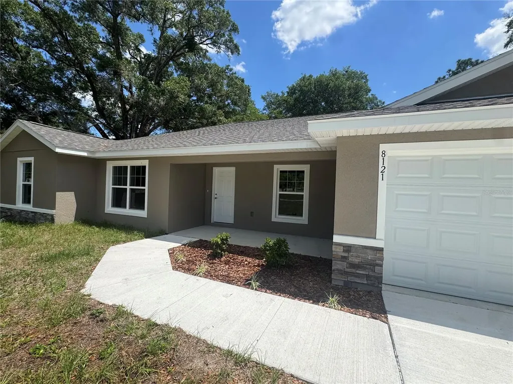 8121 SW 202nd Terrace Dunnellon FL 34431
