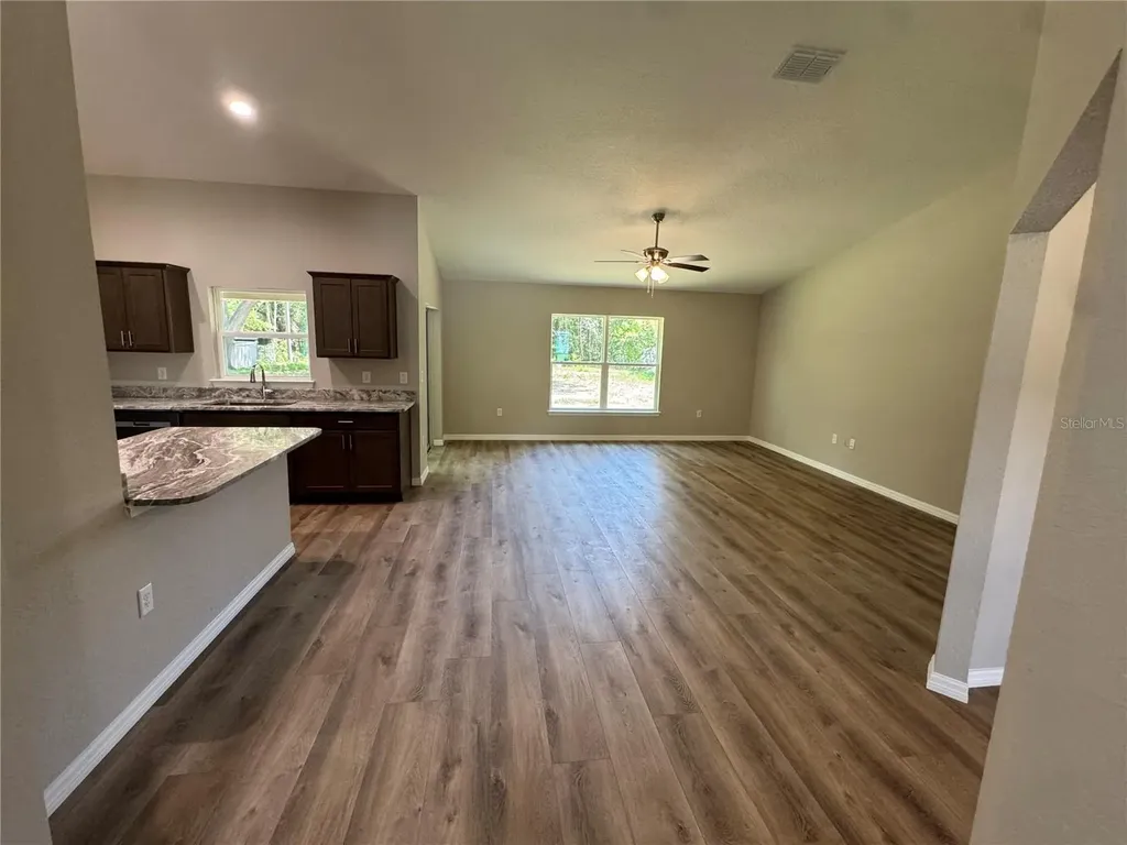 8121 SW 202nd Terrace Dunnellon FL 34431