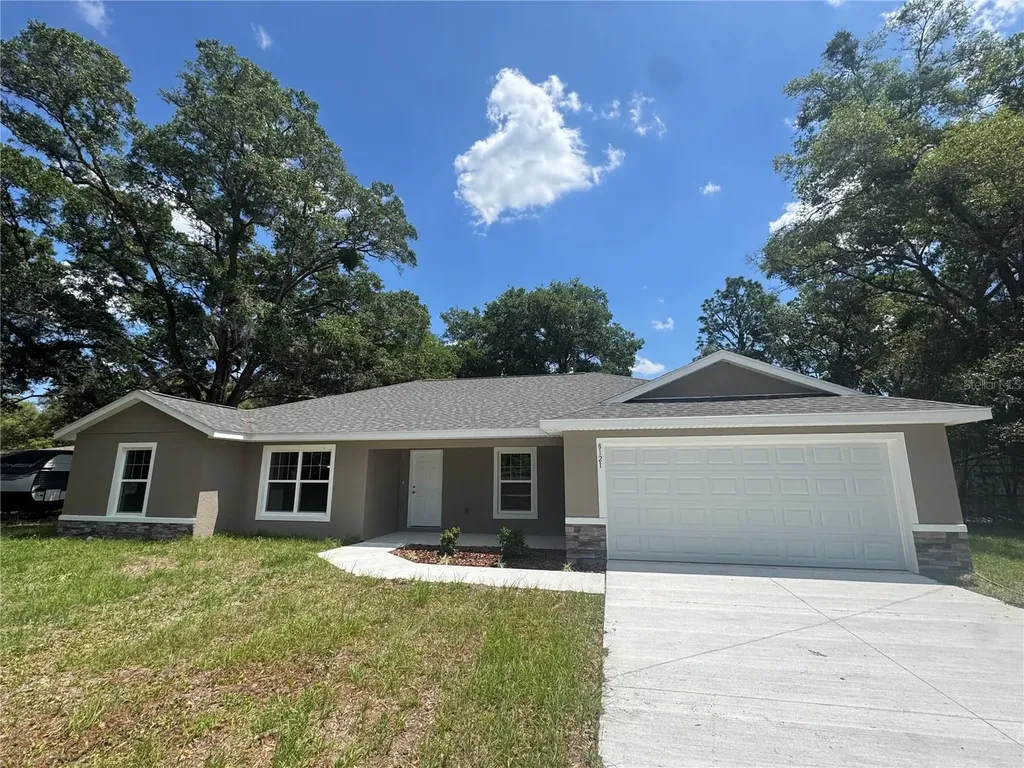 8121 SW 202nd Terrace Dunnellon FL 34431