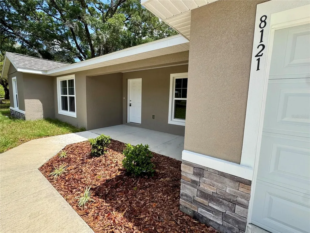 8121 SW 202nd Terrace Dunnellon FL 34431