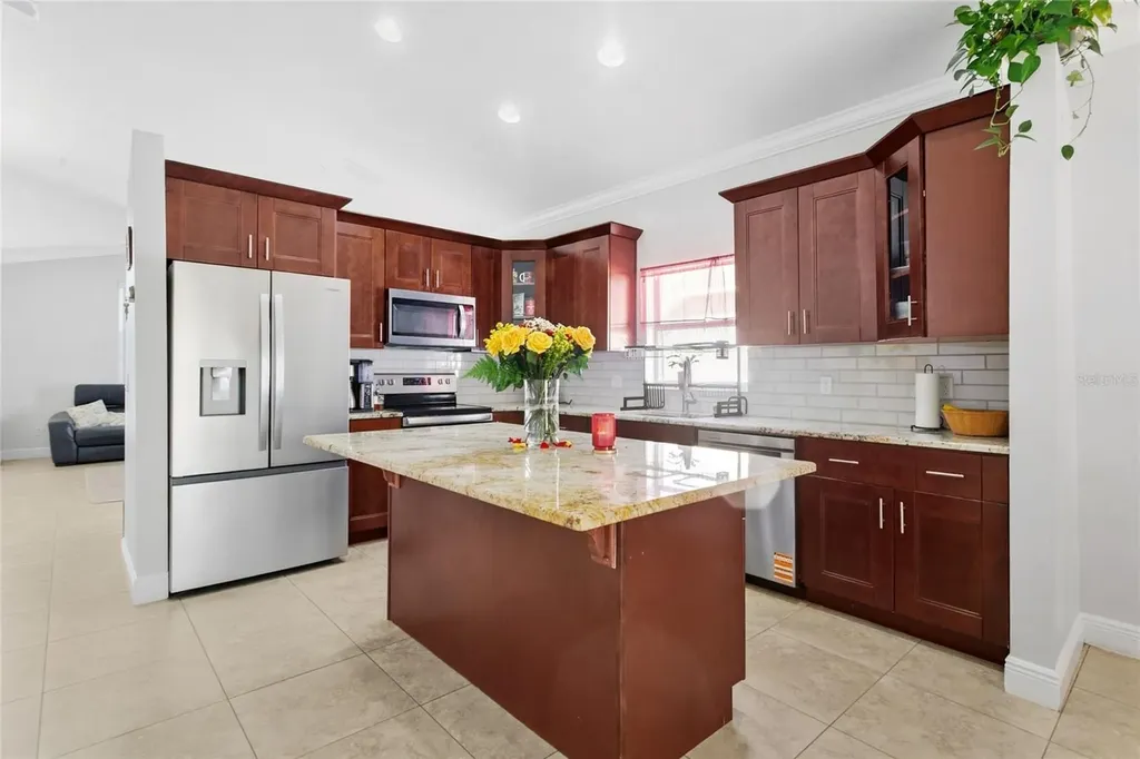 403 Carey Way Orlando FL 32825
