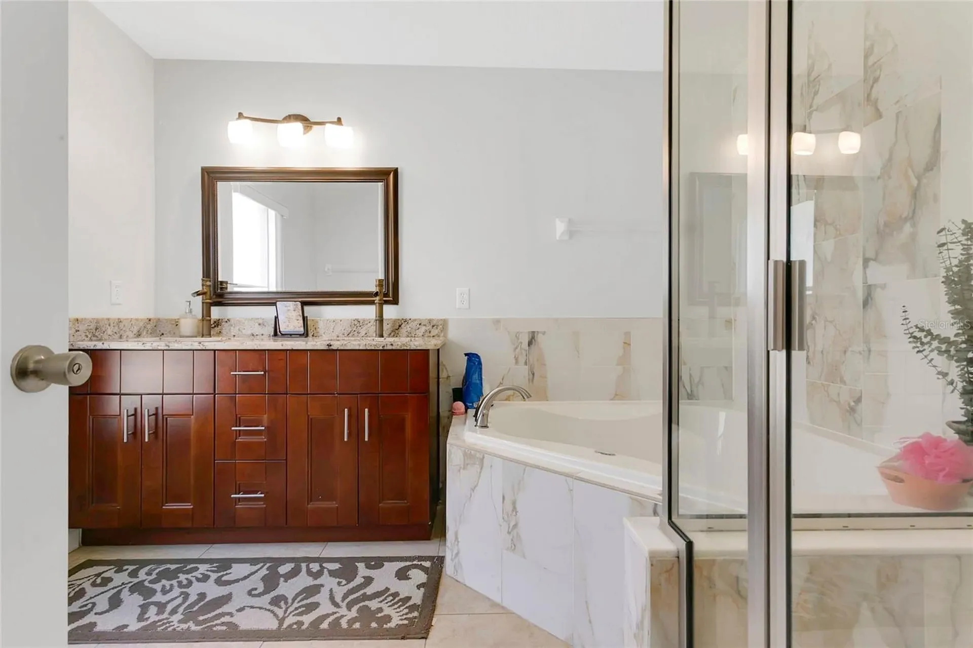 403 Carey Way Orlando FL 32825