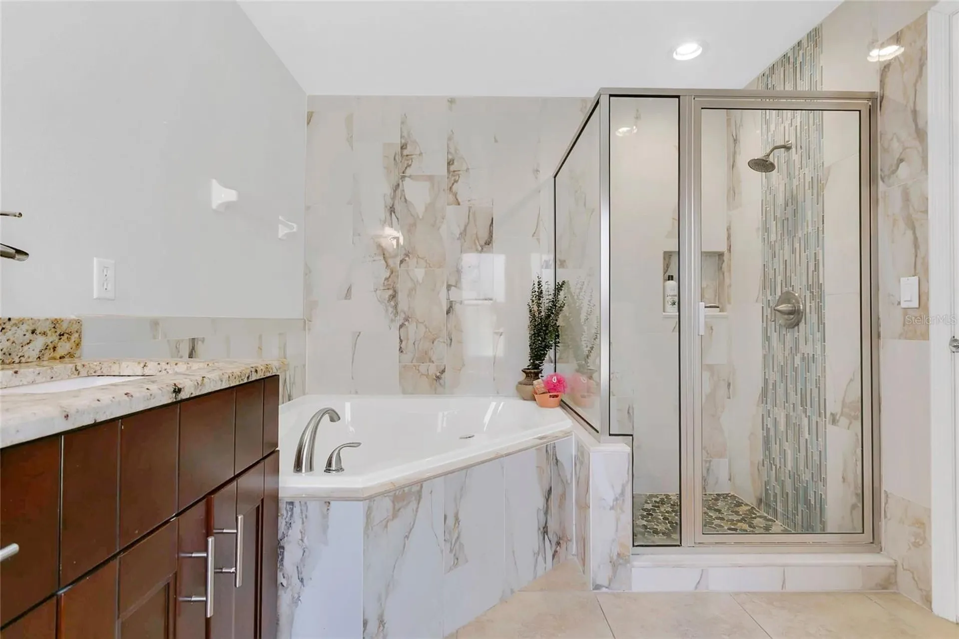 403 Carey Way Orlando FL 32825