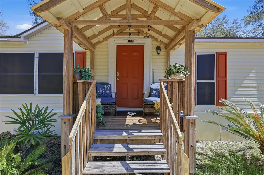 1131 SW 166th Street Newberry FL 32669