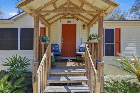 1131 SW 166th Street Newberry FL 32669