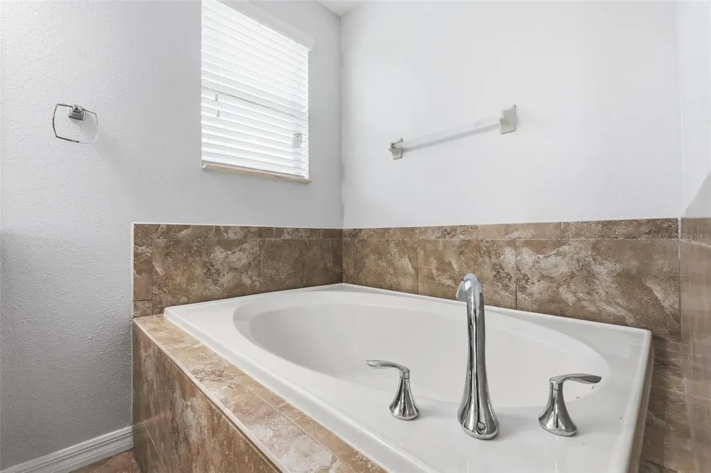 2443 Dovesong Trace Drive Ruskin FL 33570