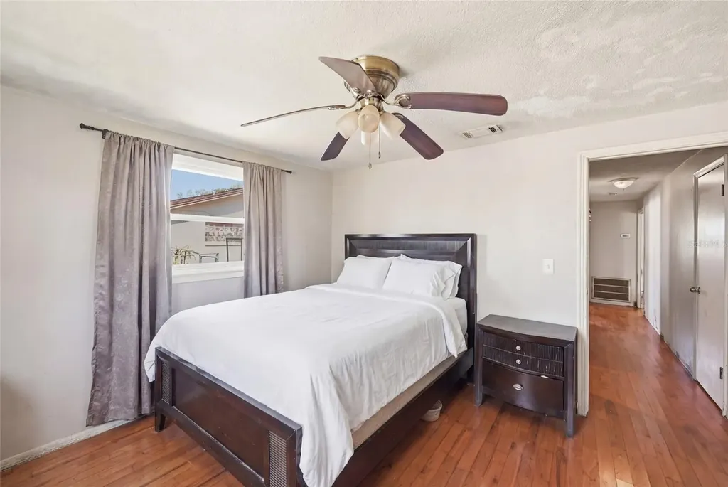 2768 Belle Haven Drive Clearwater FL 33763